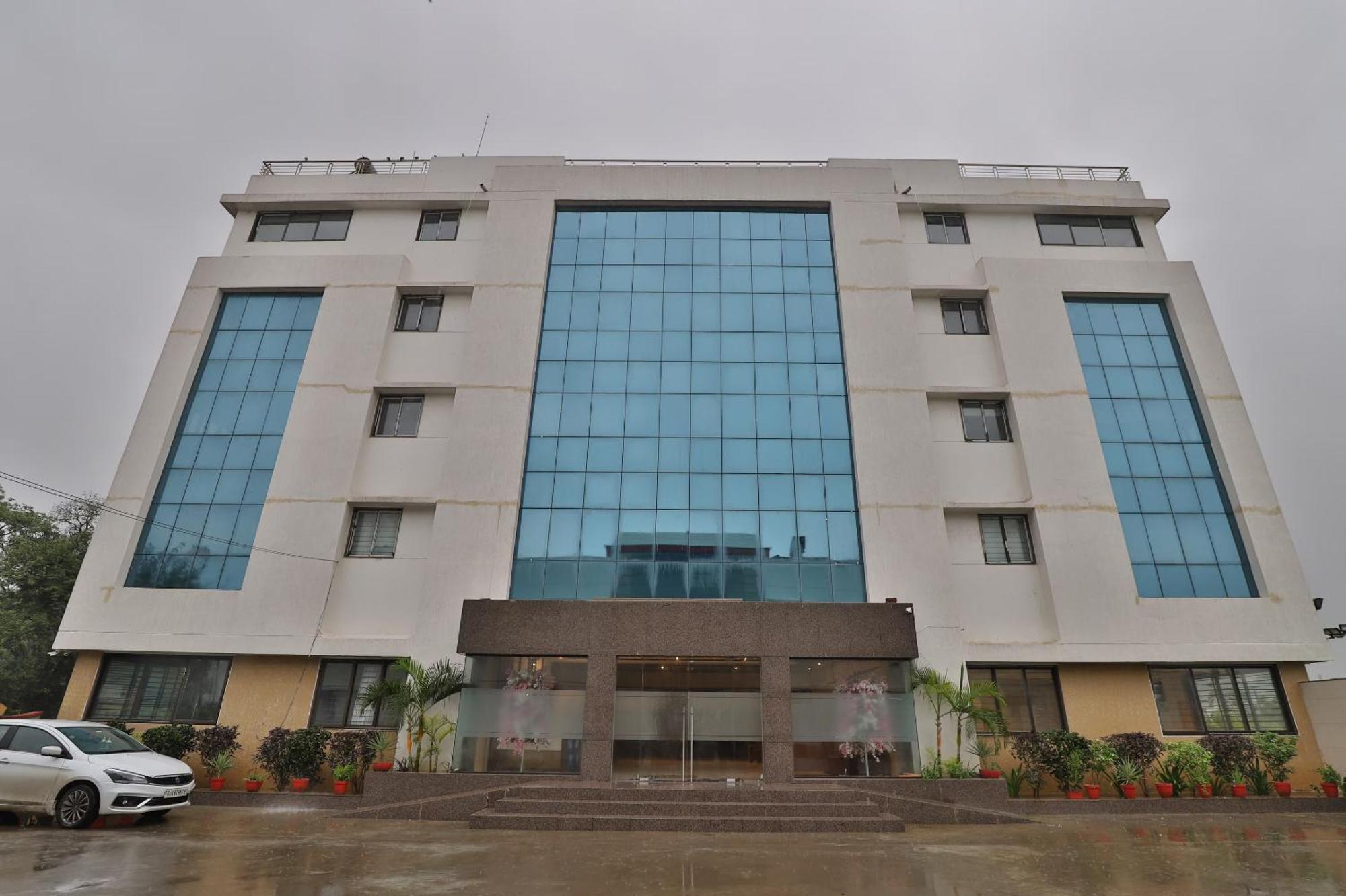 Atithi Resort Bharuch Dış mekan fotoğraf
