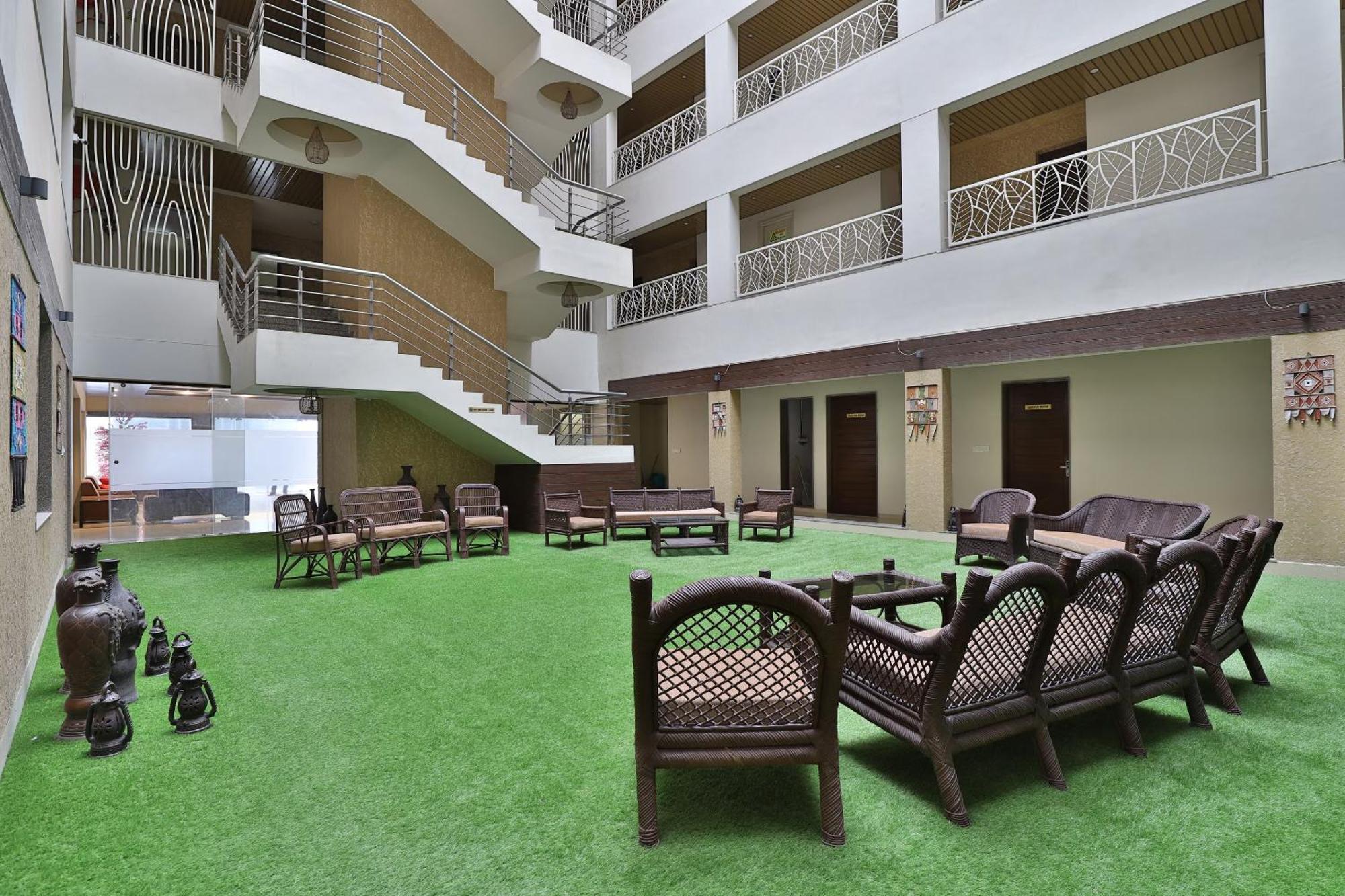 Atithi Resort Bharuch Dış mekan fotoğraf